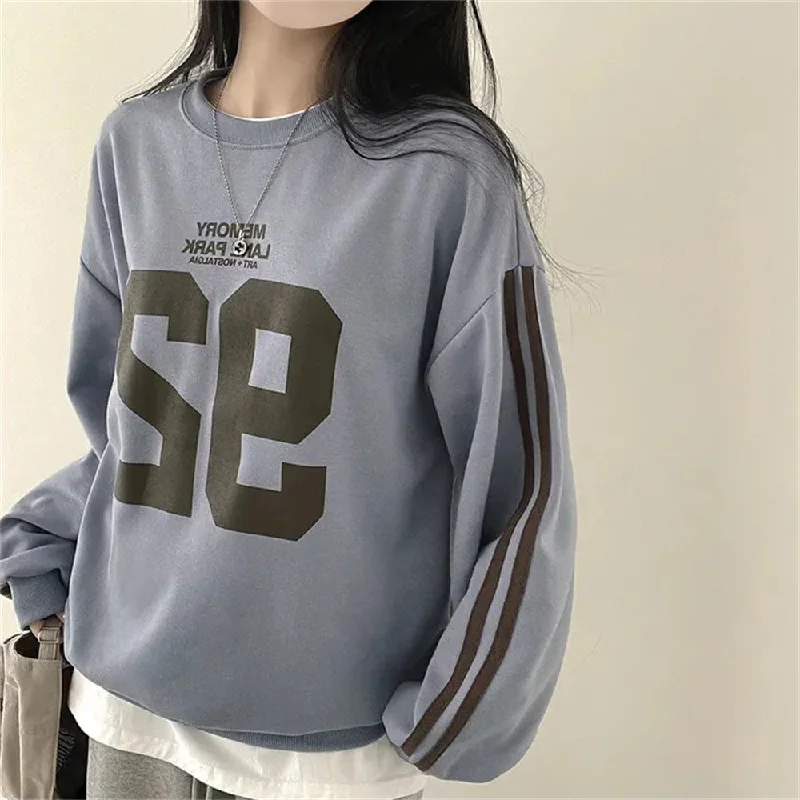 IKEARLAXManufacturer 4 colors, casual and loose Korean version sweater women's top students popular autumn new product round neck sleeve splicing characters Casual Formal Business