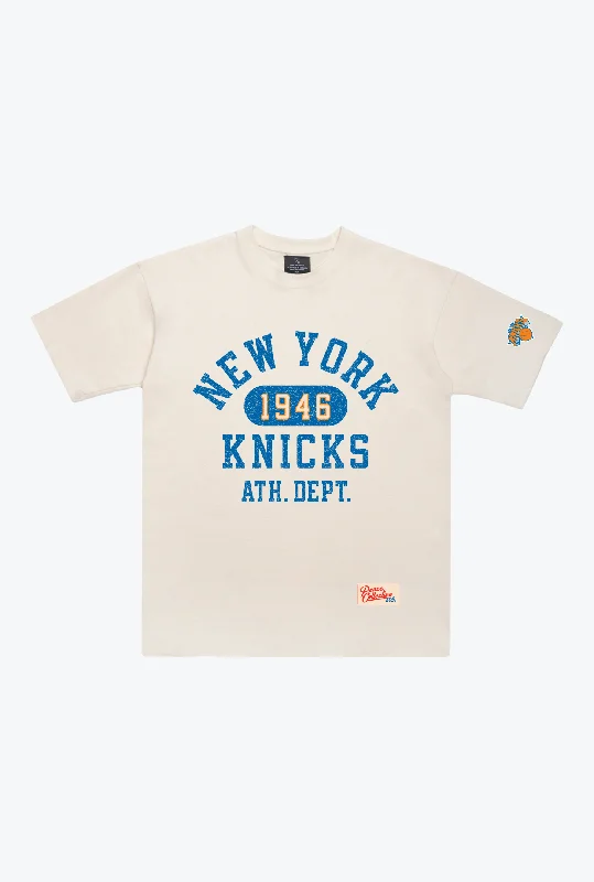 New York Knicks Athletic Club Heavyweight T-Shirt - Ivory V-Neck T-Shirt Long Sleeve Cotton