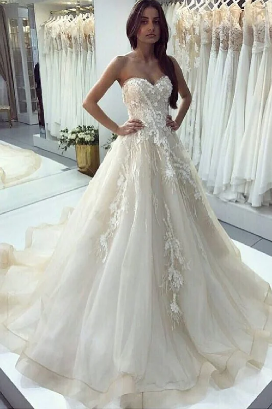 Sweetheart A Line Wedding Dresses Tulle With Applique Sweep Train Tunics Chic elegant