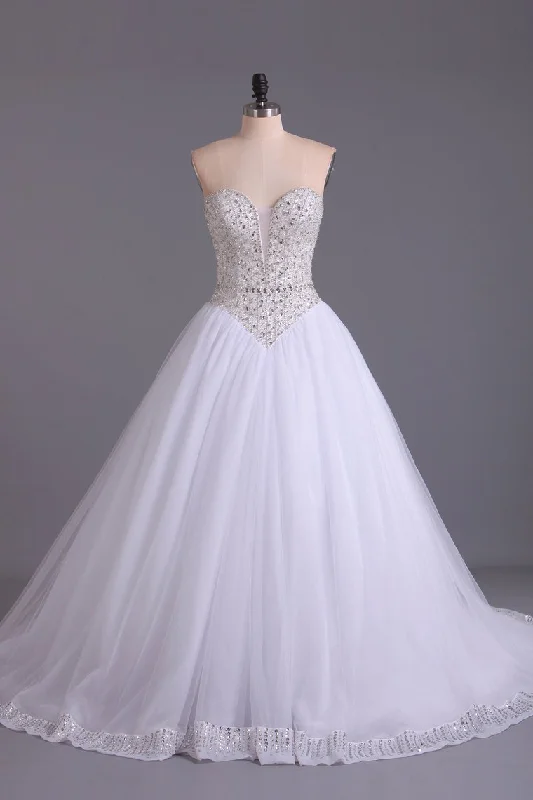 Sweetheart Bridal Dresses A-Line Tulle White Zipper Back Court Train Bodycon Club Sequined