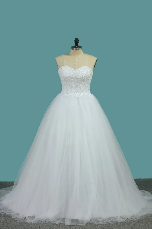 Sweetheart Tulle A Line Wedding Dresses With Applique And Beads Sweep Train Tunics Corduroy durable