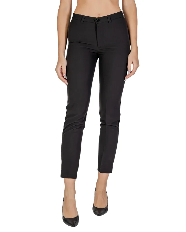 Sandro Ferrone Plain Front Pocket Trousers with Zip and Button Fastening Trousers fashionable trendy