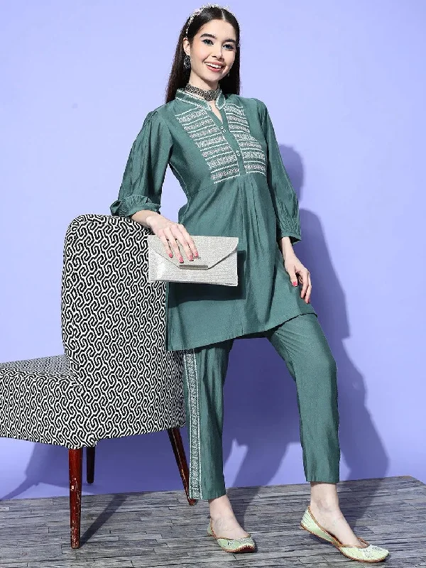 Green Embellished Silk Blend Tunic With Trousers Trousers Plaid Checkered